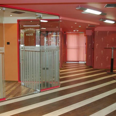 מלון Leipzig 4*