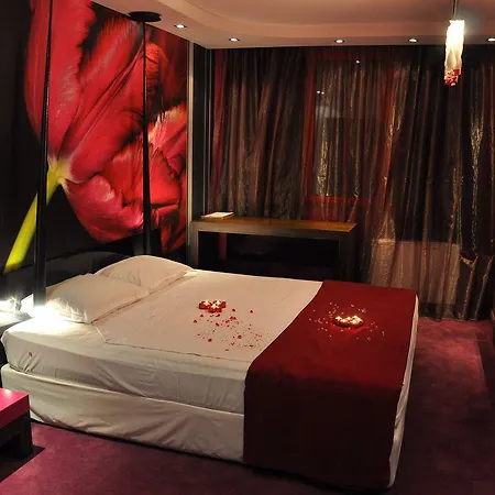 Leipzig Otel 4*